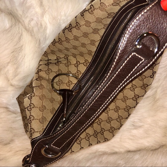 GUCCI Large Monogram Canvas Hobo Bag - Picture 3 of 8